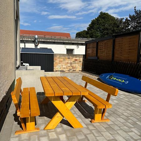 Ferienwohnung H&M Immobilien - Geiseltalsee Braunsbedra Exterior foto